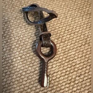 Fossil wood/Leather Key Holder~bag charm~hang tag~key chain~key charm~vintage